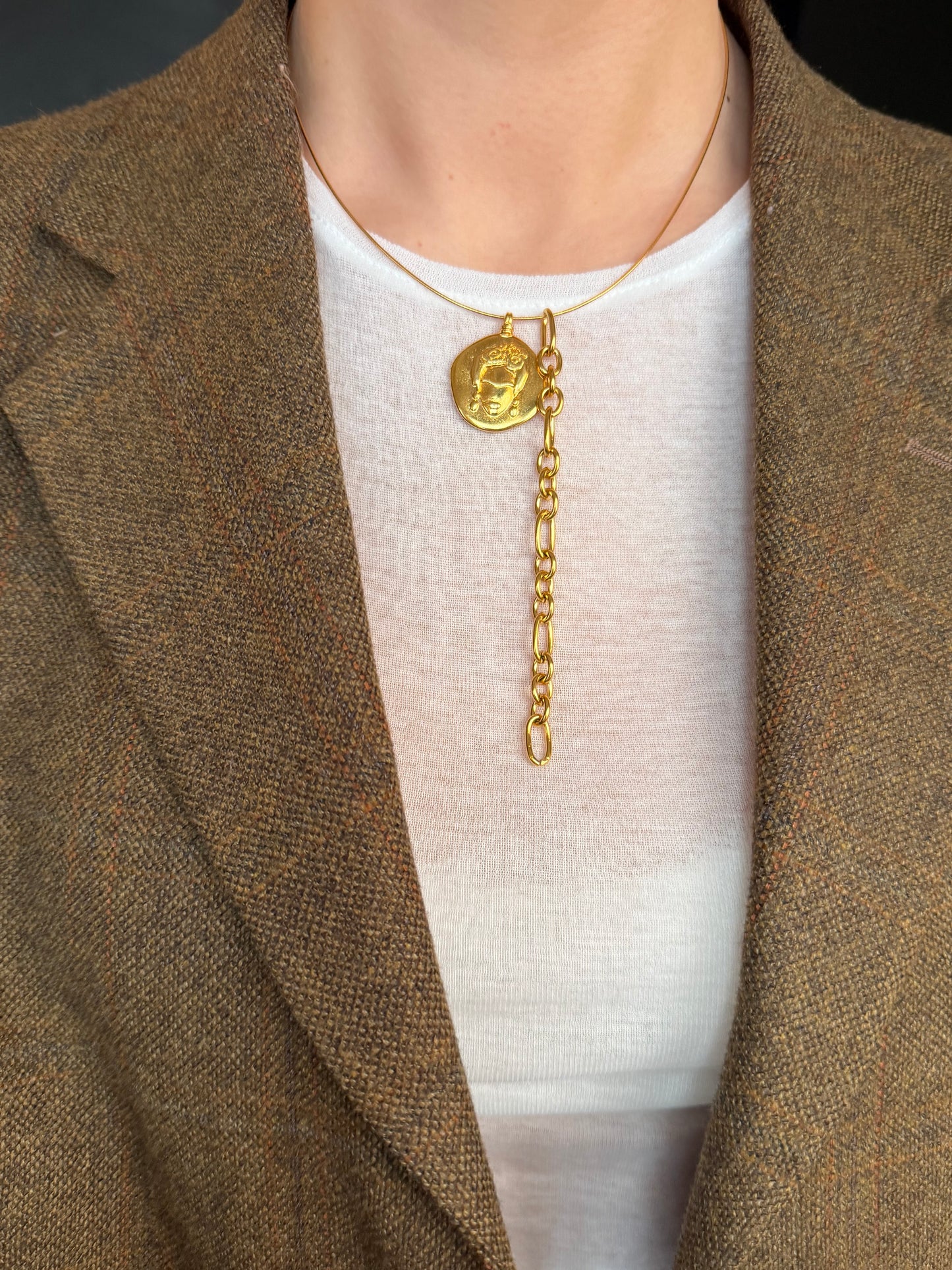 Eloise choler necklace