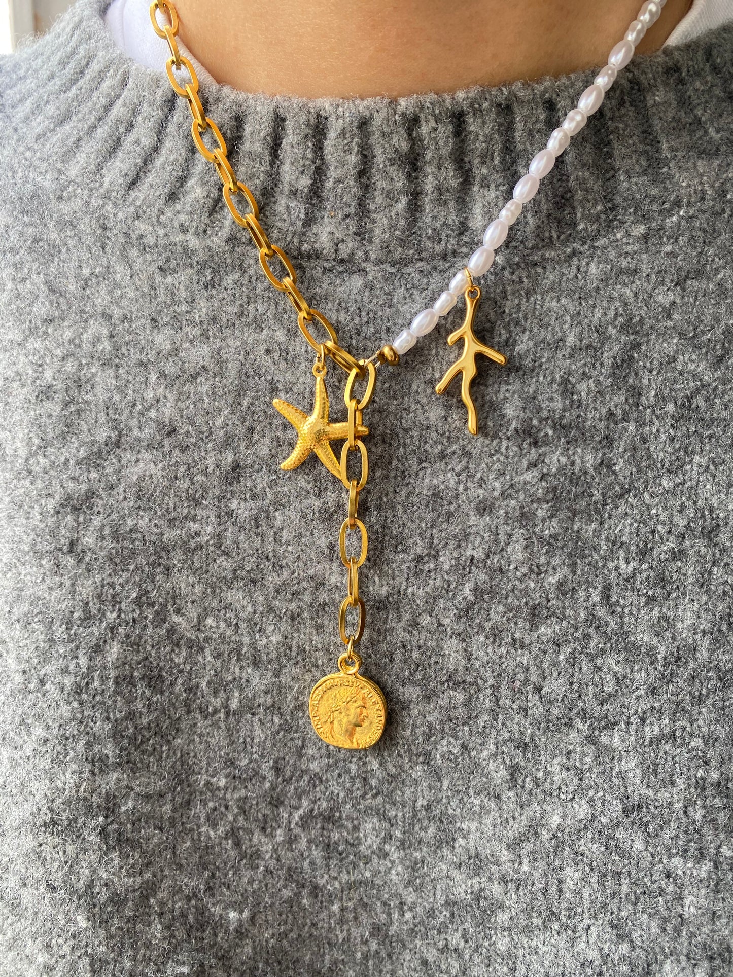 White lotus necklace