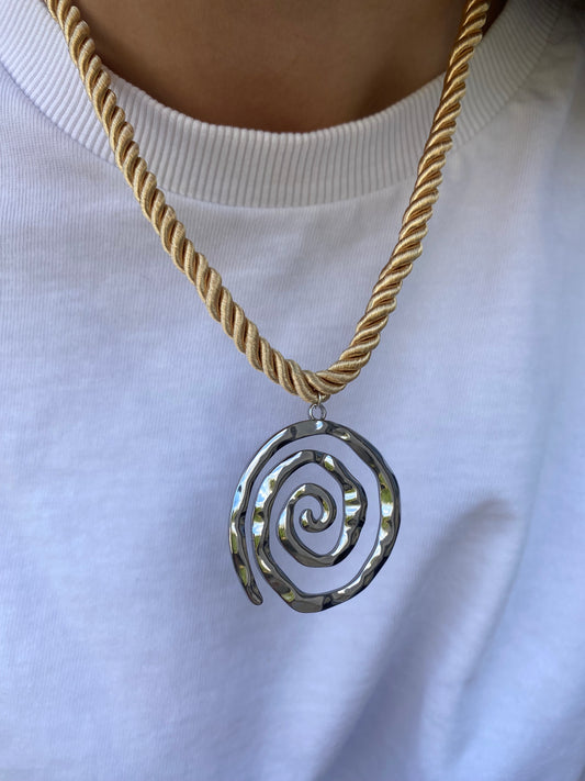 Spiral necklace