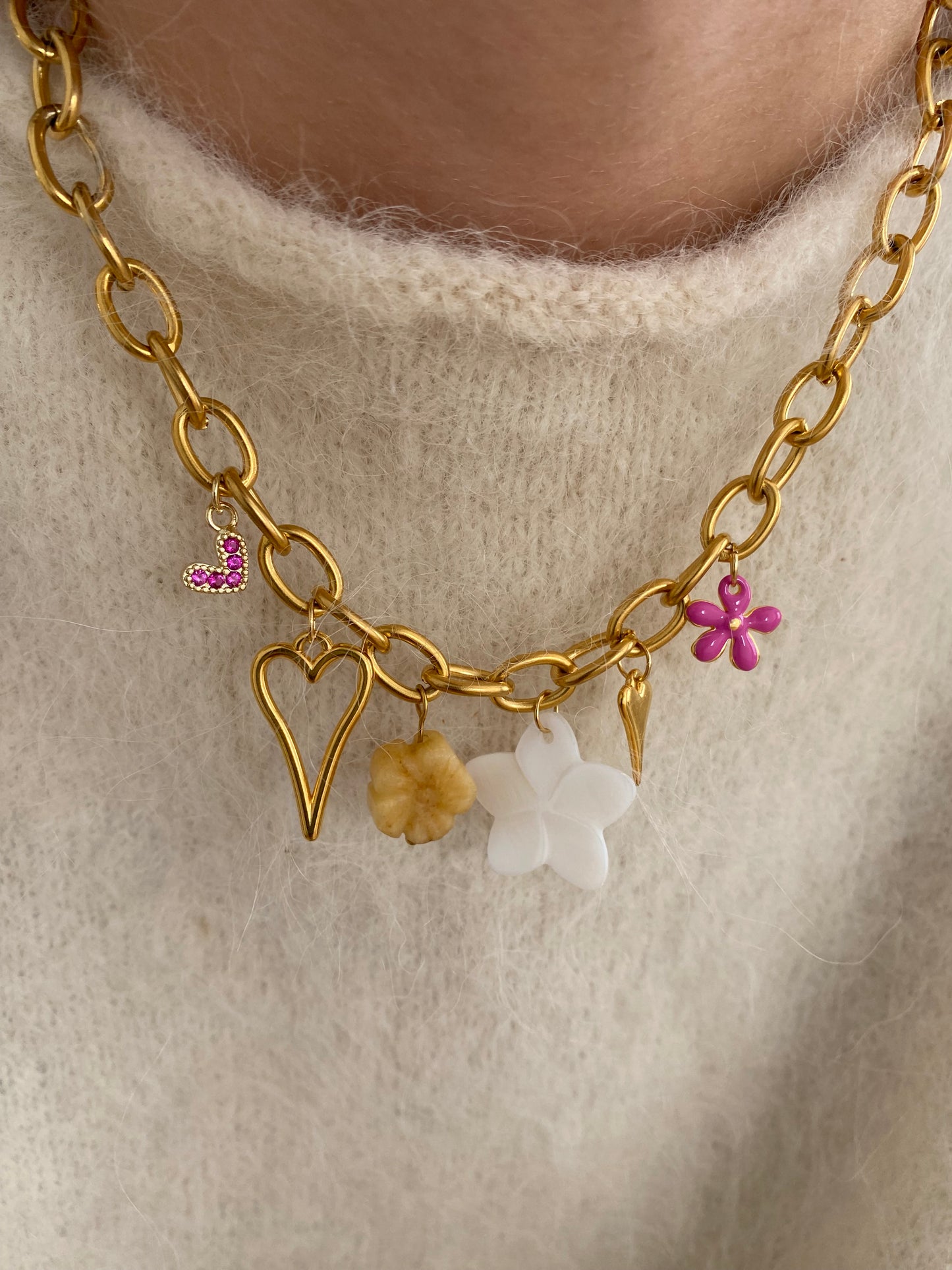 Floral heart necklace