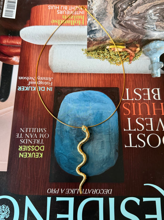 Snake choker necklace