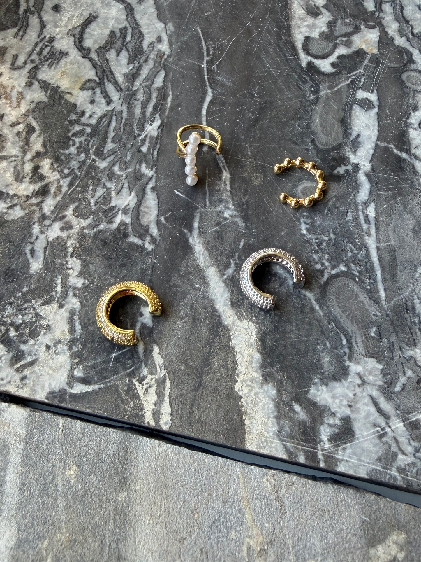 Gold diamond earcuff