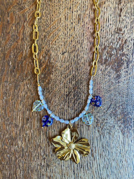 Floral necklace